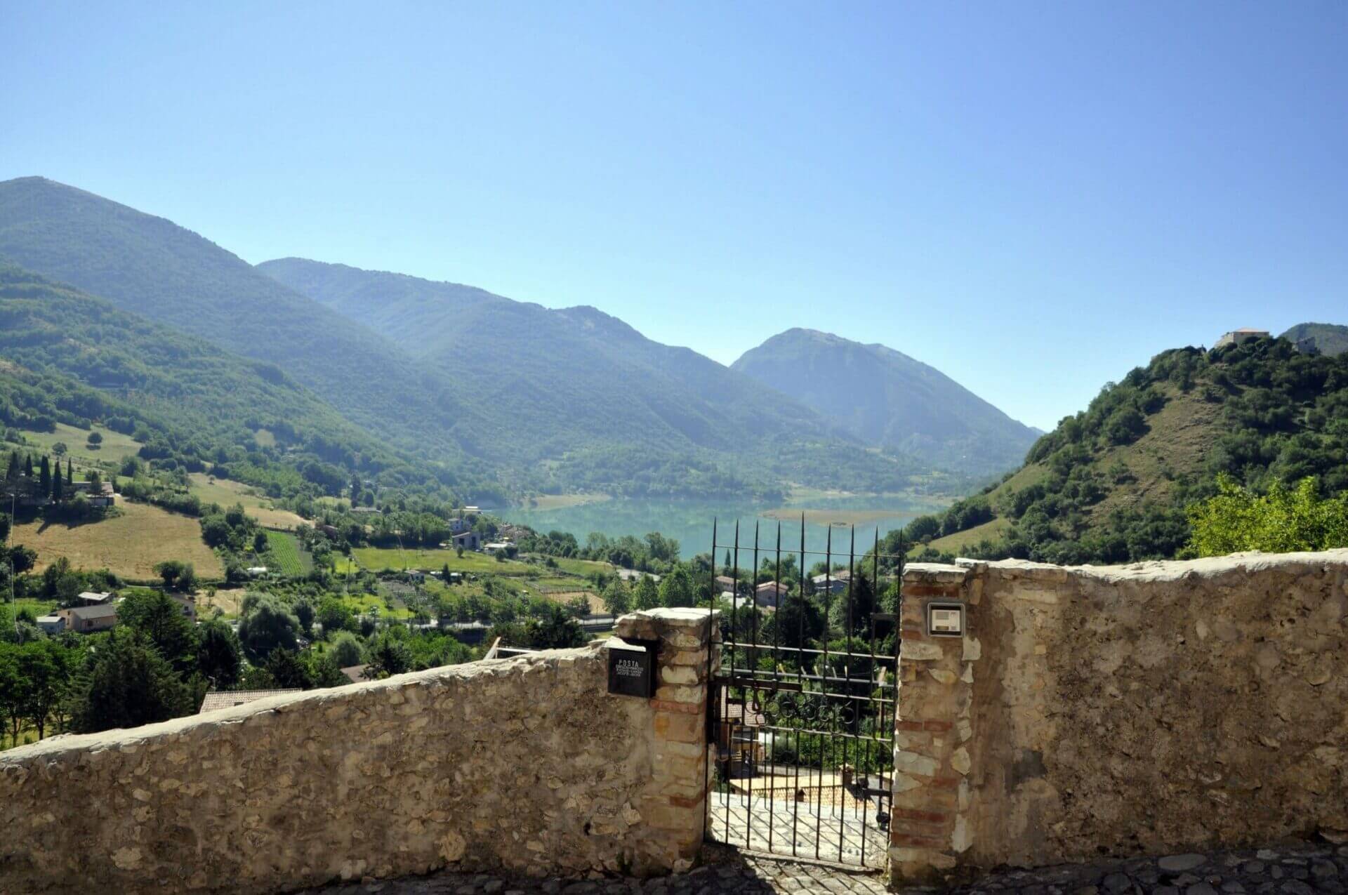 Vista Lago